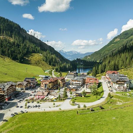 Firstpeak Zauchensee Hotel Exterior photo